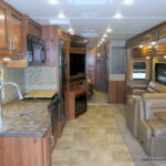 2014 BOUNDER 35K Class-A, By Fleetwood RV, 2-Slide-Outs, Full Body Paint, 1-1/2 Bath-Thumbnail