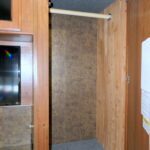 2014 BOUNDER 35K Class-A, By Fleetwood RV, 2-Slide-Outs, Full Body Paint, 1-1/2 Bath-Thumbnail