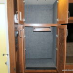 2014 BOUNDER 35K Class-A, By Fleetwood RV, 2-Slide-Outs, Full Body Paint, 1-1/2 Bath-Thumbnail