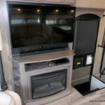 2016 Winnebago FORZA 34T Bus, 2-Slides, Full Paint, Cummins Diesel, Drop-Down Bed-Thumbnail