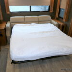 2017 Vanleigh VILANO 365RL 5th Wheel, 3-Slide-Outs, Spacious Interior-Thumbnail