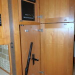 2017 Vanleigh VILANO 365RL 5th Wheel, 3-Slide-Outs, Spacious Interior-Thumbnail