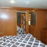 2017 Vanleigh VILANO 365RL 5th Wheel, 3-Slide-Outs, Spacious Interior-Thumbnail