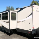2019 COUGAR HALF-TON 26RBSWE Travel Trailer by Keystone RV, Slide-Out, Clean!-Thumbnail
