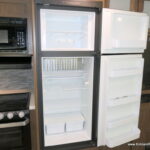 2019 COUGAR HALF-TON 26RBSWE Travel Trailer by Keystone RV, Slide-Out, Clean!-Thumbnail