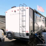 2019 COUGAR HALF-TON 26RBSWE Travel Trailer by Keystone RV, Slide-Out, Clean!-Thumbnail