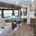 2019 COUGAR HALF-TON 26RBSWE Travel Trailer by Keystone RV, Slide-Out, Clean!-Thumbnail