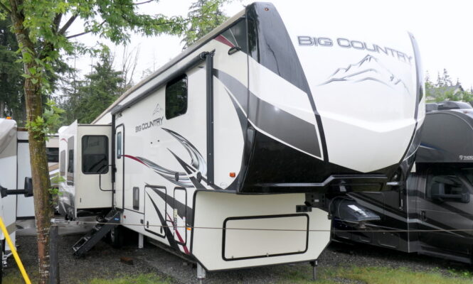 2020 Heartland BIG COUNTRY 3560SS 5th Wheel, 4-Slide-Outs, Elite Package!-Image