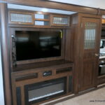 2020 Heartland BIG COUNTRY 3560SS 5th Wheel, 4-Slide-Outs, Elite Package!-Thumbnail