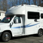 2009 SIESTA 21BC Class-B+ by Four Winds, Ford V-8, Low Miles!-Thumbnail