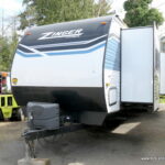 2024 CrossRoads ZINGER 390DB Travel Trailer, Two Bed-Two Bath, 3-Slide-Outs-Thumbnail