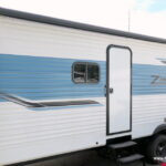 2024 CrossRoads ZINGER 390DB Travel Trailer, Two Bed-Two Bath, 3-Slide-Outs-Thumbnail