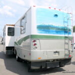 2002 Fleetwood SOUTHWIND 32V Class-A, Slide-Out, 5.5K Generator-Thumbnail