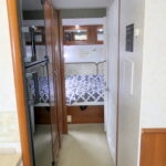 2002 Fleetwood SOUTHWIND 32V Class-A, Slide-Out, 5.5K Generator-Thumbnail