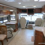 2002 Fleetwood SOUTHWIND 32V Class-A, Slide-Out, 5.5K Generator-Thumbnail