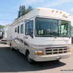 2003 Fleetwood FLAIR 33R Class-A, 2-Slide-Outs, Very LOW Miles-Thumbnail