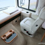 2003 Fleetwood FLAIR 33R Class-A, 2-Slide-Outs, Very LOW Miles-Thumbnail