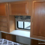 2003 Fleetwood FLAIR 33R Class-A, 2-Slide-Outs, Very LOW Miles-Thumbnail