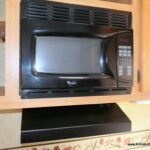 2006 EAGLE 323RKS 5th Wheel, By Jayco, 2-Slide-Outs, Rear Kitchen-Thumbnail