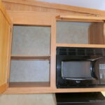 2006 EAGLE 323RKS 5th Wheel, By Jayco, 2-Slide-Outs, Rear Kitchen-Thumbnail