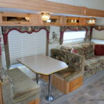 2006 EAGLE 323RKS 5th Wheel, By Jayco, 2-Slide-Outs, Rear Kitchen-Thumbnail