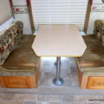 2006 EAGLE 323RKS 5th Wheel, By Jayco, 2-Slide-Outs, Rear Kitchen-Thumbnail