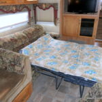 2006 EAGLE 323RKS 5th Wheel, By Jayco, 2-Slide-Outs, Rear Kitchen-Thumbnail
