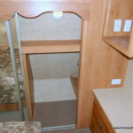 2006 EAGLE 323RKS 5th Wheel, By Jayco, 2-Slide-Outs, Rear Kitchen-Thumbnail