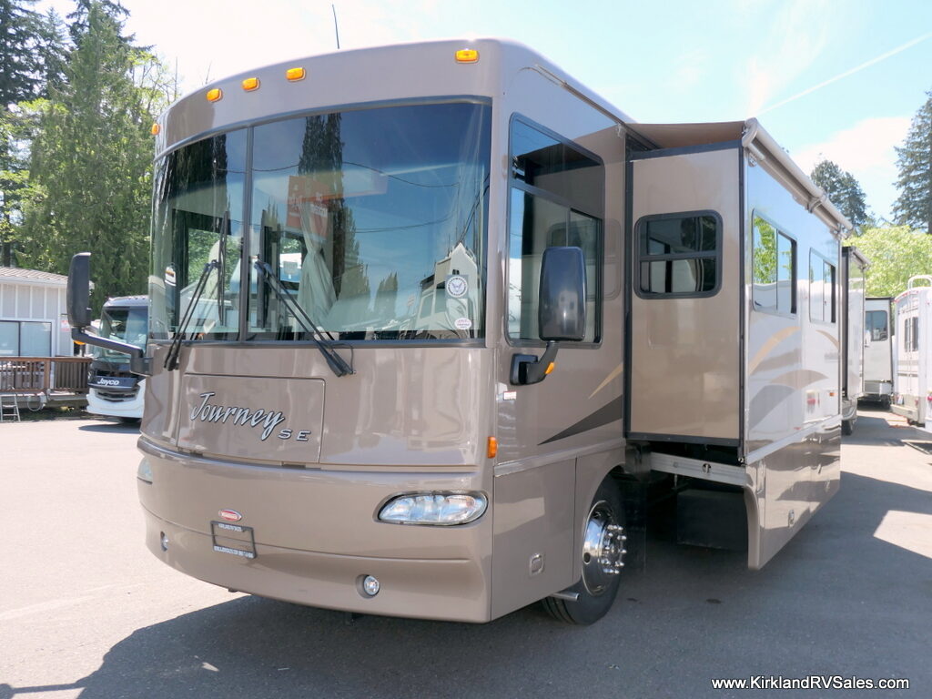 2007 Winnebago JOURNEY SE 36SG Bus, 2-Slide-Outs, Full Paint, Cummins 300HP-Image
