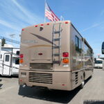 2007 Winnebago JOURNEY SE 36SG Bus, 2-Slide-Outs, Full Paint, Cummins 300HP-Thumbnail