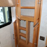 2007 Winnebago JOURNEY SE 36SG Bus, 2-Slide-Outs, Full Paint, Cummins 300HP-Thumbnail