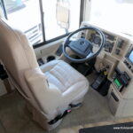 2007 Winnebago JOURNEY SE 36SG Bus, 2-Slide-Outs, Full Paint, Cummins 300HP-Thumbnail