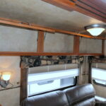 2011 Jayco EAGLE 313RKS 5th Wheel, 2-Slide-Outs, Polar Barrier-Thumbnail