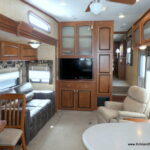 2011 Jayco EAGLE 313RKS 5th Wheel, 2-Slide-Outs, Polar Barrier-Thumbnail