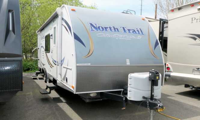 2013 Heartland NORTH TRAIL 24RBS Travel Trailer, Slide-Out, Caliber Edition-Image