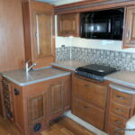 2015 Jayco PRECEPT 31UL Class-A, 3-Slide-Outs, Dual AC’s, 5.5K Generator-Thumbnail