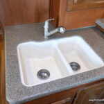 2015 Jayco PRECEPT 31UL Class-A, 3-Slide-Outs, Dual AC’s, 5.5K Generator-Thumbnail