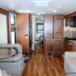 2015 Jayco PRECEPT 31UL Class-A, 3-Slide-Outs, Dual AC’s, 5.5K Generator-Thumbnail