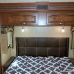 2015 Jayco PRECEPT 31UL Class-A, 3-Slide-Outs, Dual AC’s, 5.5K Generator-Thumbnail