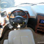 2015 Jayco PRECEPT 31UL Class-A, 3-Slide-Outs, Dual AC’s, 5.5K Generator-Thumbnail