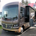 2016 Holiday Rambler VACATIONER 36DB Class-A, Full-Paint, 1-1/2 Baths, 3-Slide-Outs-Thumbnail