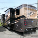 2016 Holiday Rambler VACATIONER 36DB Class-A, Full-Paint, 1-1/2 Baths, 3-Slide-Outs-Thumbnail