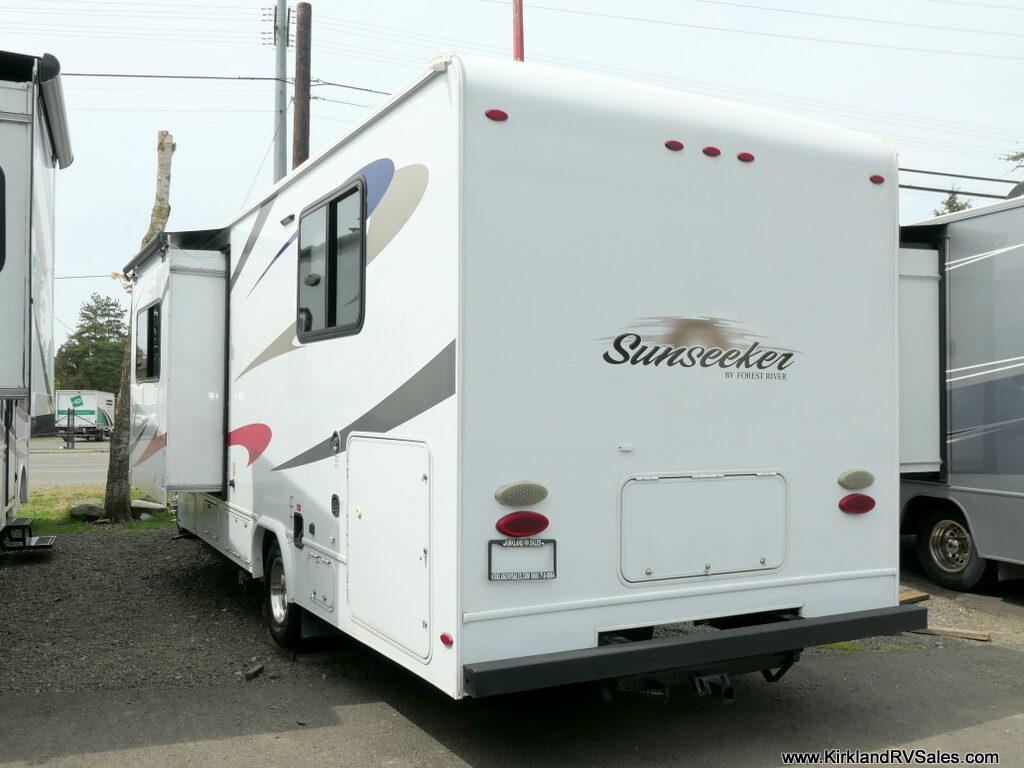 2018 SUNSEEKER 2650S Class-C by Forest River, 4~Seasons, Slide-Out-Image