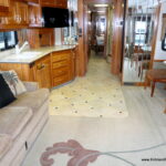 2004 BEAVER PATRIOT THUNDER 40 YORKTOWN BUS, 3-SLIDES, CATERPILLAR 505-HP-Thumbnail