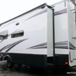 2023 Grand Design SOLITUDE 345GK-R 5th Wheel, Four Seasons, 3-Slide-Outs, 1-Owner-Thumbnail