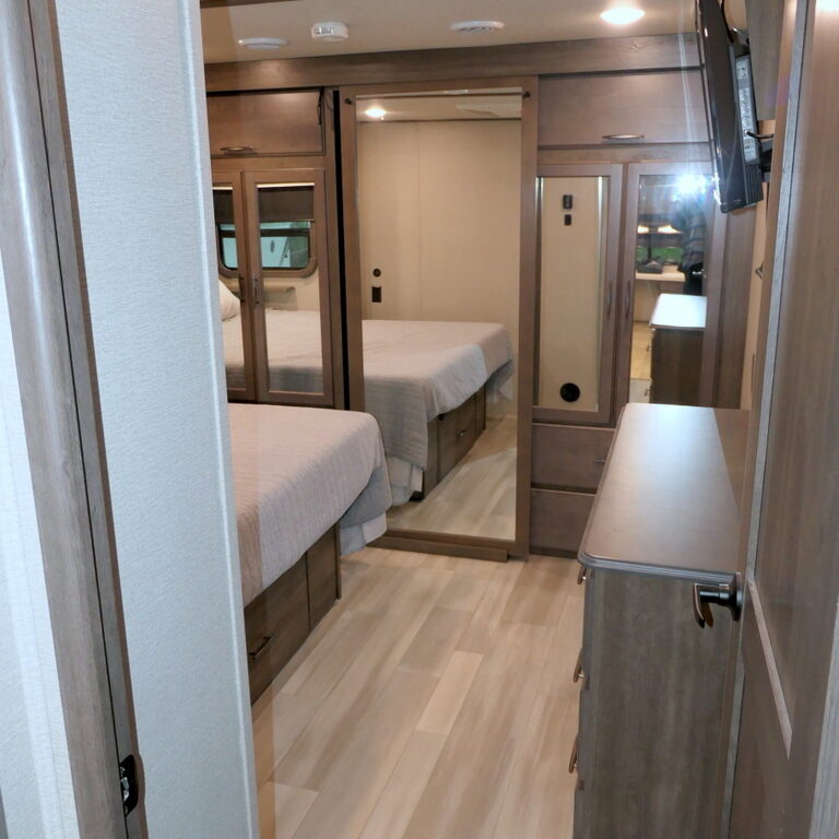 2023 Grand Design SOLITUDE 345GK-R 5th Wheel, Four Seasons, 3-Slide-Outs, 1-Owner-Image
