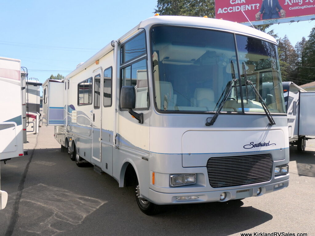 1998 Fleetwood SOUTHWIND 36Z Class-A, 2-Slide-Outs, Tag Axle, 5.5K Generator-Image