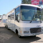 1998 Fleetwood SOUTHWIND 36Z Class-A, 2-Slide-Outs, Tag Axle, 5.5K Generator-Thumbnail