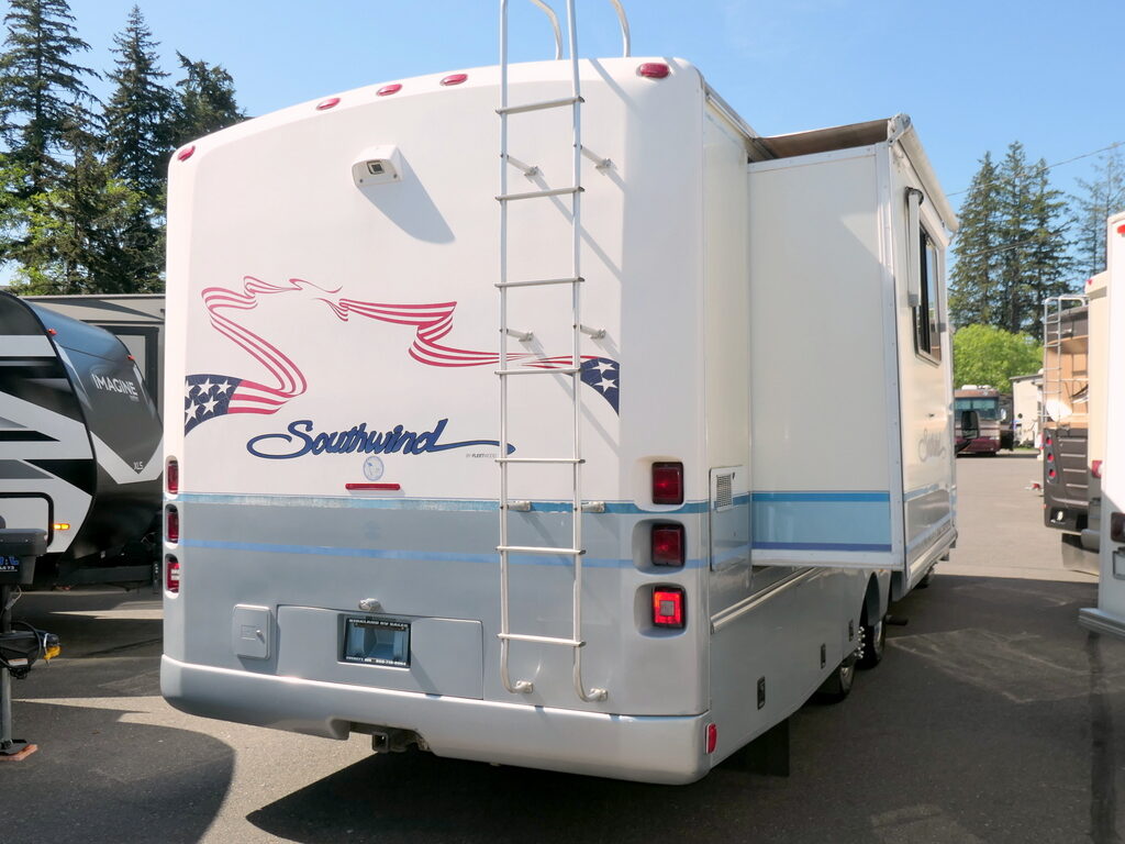 1998 Fleetwood SOUTHWIND 36Z Class-A, 2-Slide-Outs, Tag Axle, 5.5K Generator-Image