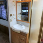 1998 Fleetwood SOUTHWIND 36Z Class-A, 2-Slide-Outs, Tag Axle, 5.5K Generator-Thumbnail